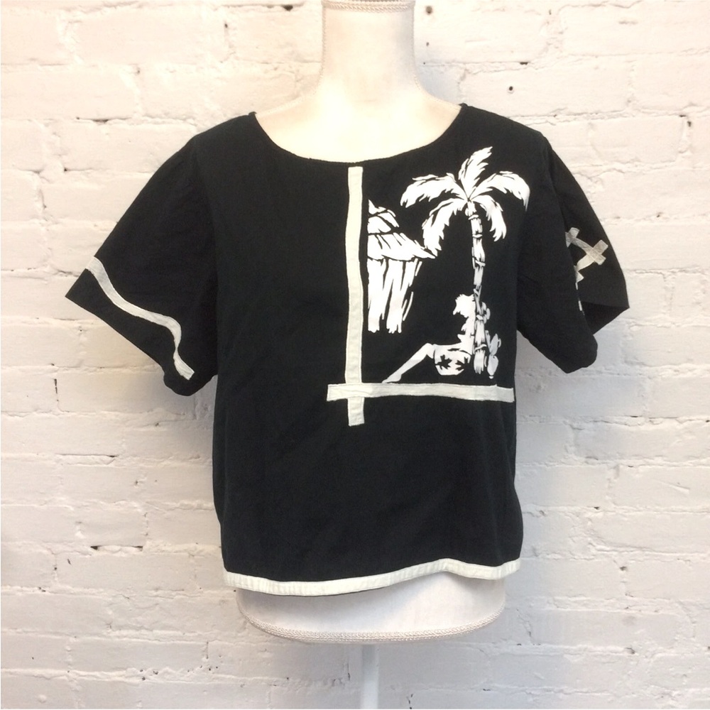 Sandy Starkman cropped cotton top black & white appliqué large palm tree